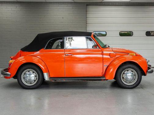 20E Orange 1973 Volkswagen Super Beetle Base