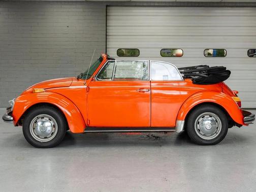 20E Orange 1973 Volkswagen Super Beetle Base