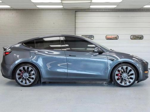 2020 Tesla Model Y Performance Dual Motor All-Wheel Drive
