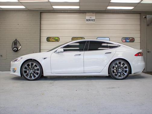 2021 Tesla Model S Long Range Plus