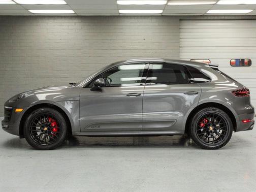 2017 Porsche Macan GTS