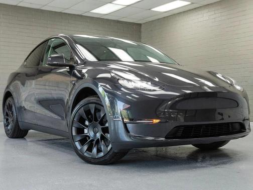 2024 Tesla Model Y Long Range Dual Motor All-Wheel Drive