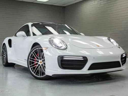 2017 Porsche 911 Turbo