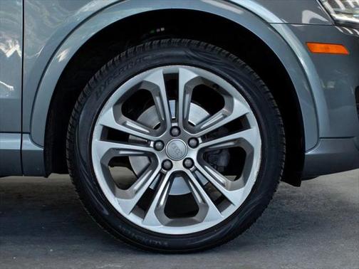 2015 Audi Q3 2.0T Premium Plus