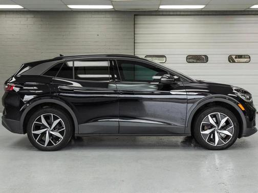 2023 Volkswagen ID.4 Pro S AWD w/SK On Battery