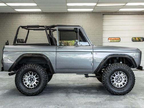 1972 Ford Bronco Modernized Classic