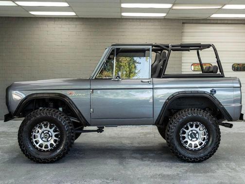 1972 Ford Bronco Modernized Classic
