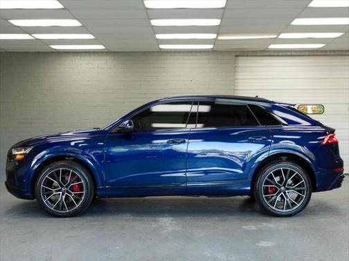 2021 Audi Q8 55 Premium Plus