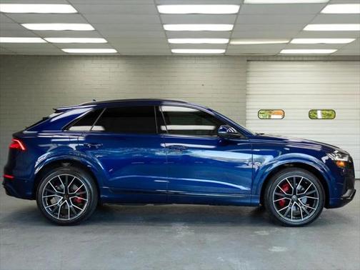 2021 Audi Q8 55 Premium Plus