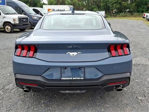 2025 Ford Mustang ECOBOOST