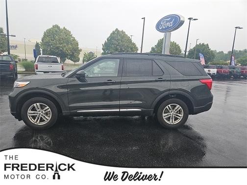 2024 Ford Explorer XLT
