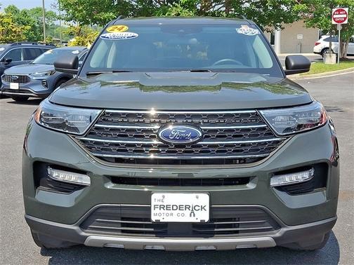 2024 Ford Explorer XLT