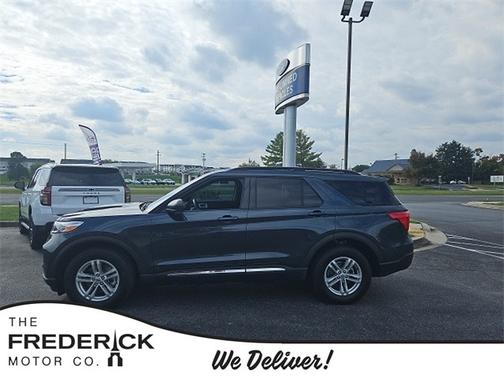2024 Ford Explorer XLT