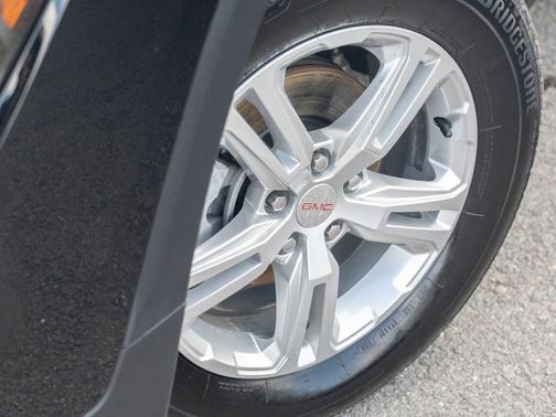 Ebony Twilight Metallic 2024 GMC Terrain SLE