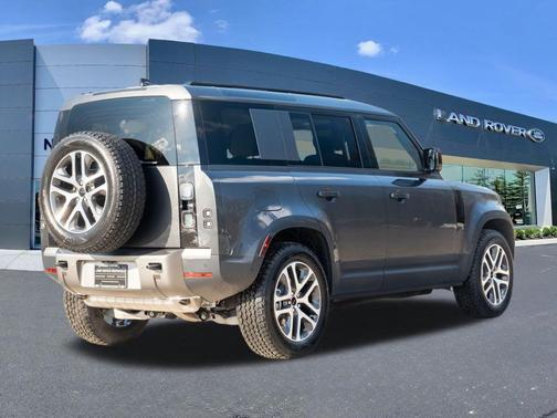 2026 Land Rover Defender 110 S