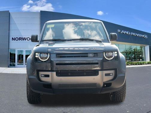 2026 Land Rover Defender 110 S