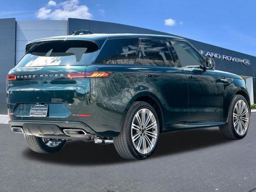 British Racing Green 2026 Land Rover Range Rover Sport P400 Dynamic SE