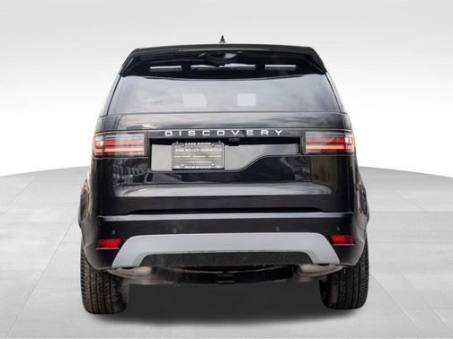 2026 Land Rover Discovery 