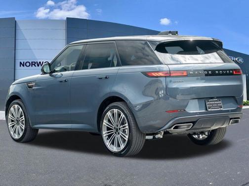 Varesine Blue 2026 Land Rover Range Rover Sport P400 Dynamic SE