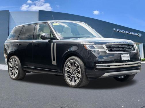 Santorini Black 2025 Land Rover Range Rover P530 SE