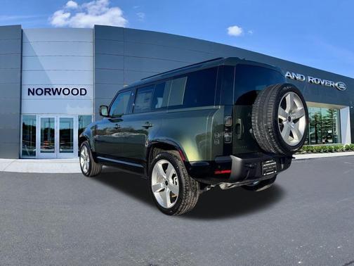 2026 Land Rover Defender P400 X-Dynamic SE