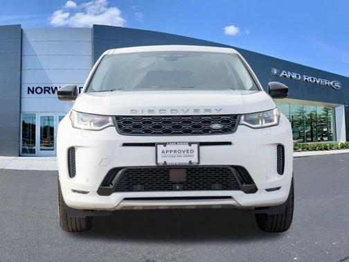 Fuji White 2025 Land Rover Discovery Sport S