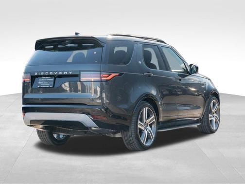 2025 Land Rover Discovery P360 Metropolitan Edition