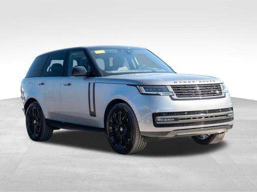 2025 Land Rover Range Rover P530 SE