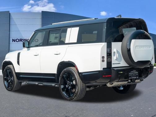 Fuji White 2026 Land Rover Defender P400 X-Dynamic SE