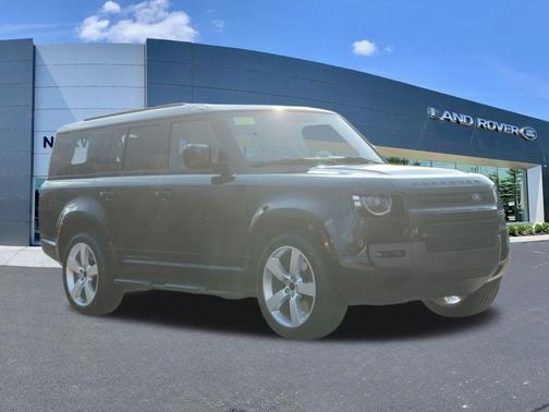 2026 Land Rover Defender 130 X-Dynamic SE