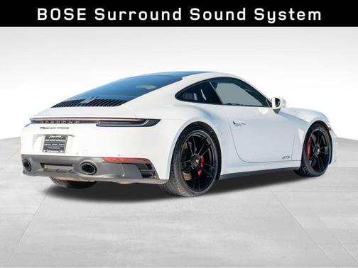 2023 Porsche 911 Carrera 4 GTS