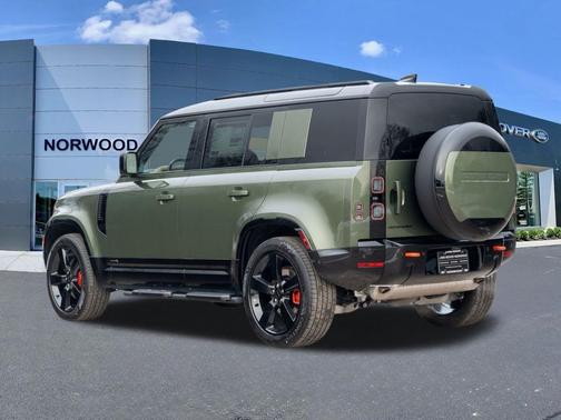 2026 Land Rover Defender 110 X
