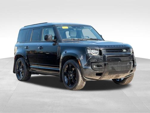 2025 Land Rover Defender P400 X-Dynamic SE