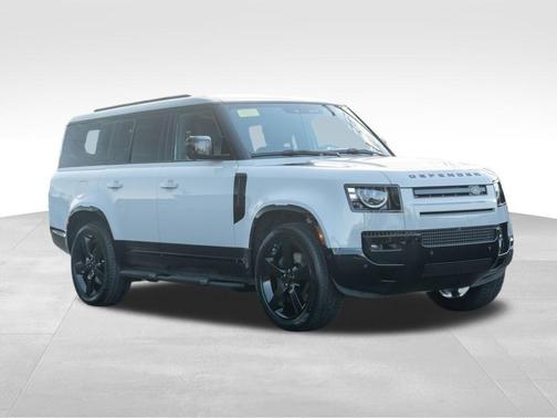 2026 Land Rover Defender 130 X-Dynamic SE