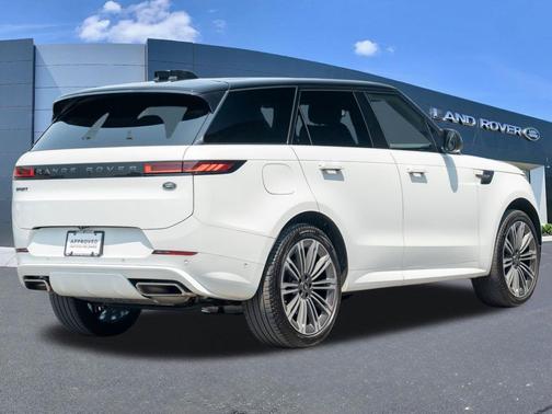 Fuji White 2023 Land Rover Range Rover Sport SE Dynamic