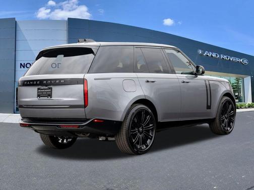 2025 Land Rover Range Rover P530 SE