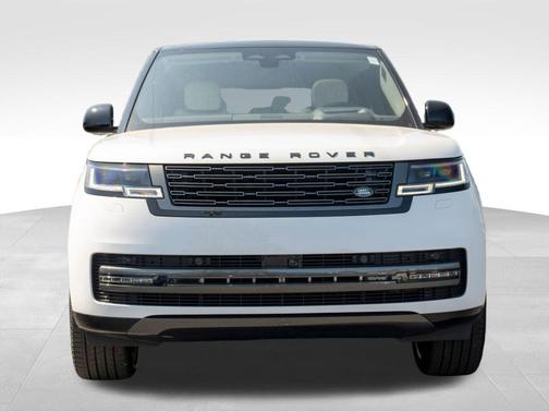 2025 Land Rover Range Rover P400 SE