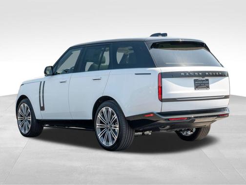 2025 Land Rover Range Rover P400 SE