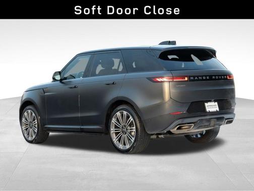 2024 Land Rover Range Rover Sport SE