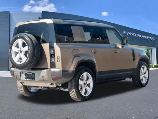 2026 Land Rover Defender P300 S