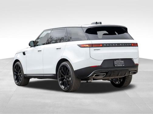 2025 Land Rover Range Rover Sport P360 SE