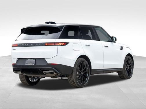 2025 Land Rover Range Rover Sport P360 SE