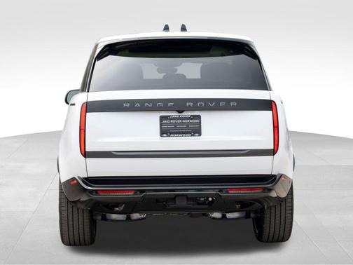 2025 Land Rover Range Rover P400 SE