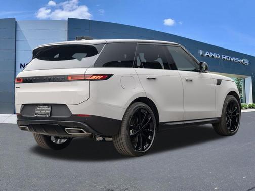 Borasco Grey 2026 Land Rover Range Rover Sport SE