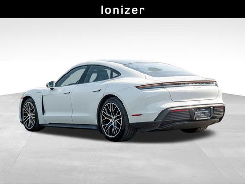 2021 Porsche Taycan Base