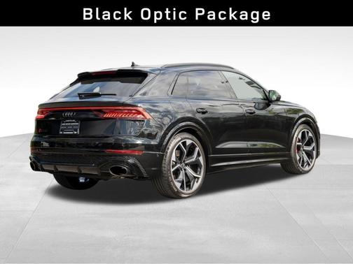 2022 Audi RS Q8 4.0T quattro