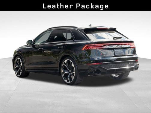 2022 Audi RS Q8 4.0T quattro