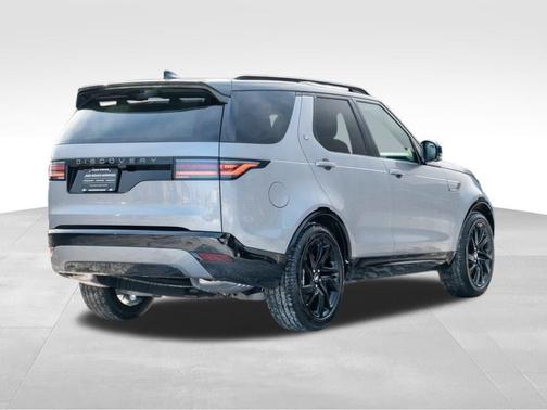 2025 Land Rover Discovery P360 Dynamic SE