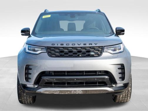 2025 Land Rover Discovery P360 Dynamic SE