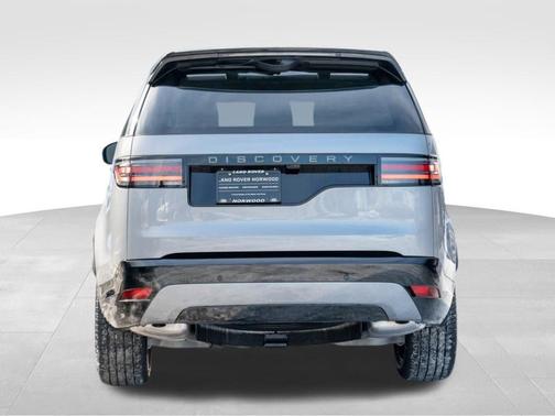 2025 Land Rover Discovery P360 Dynamic SE